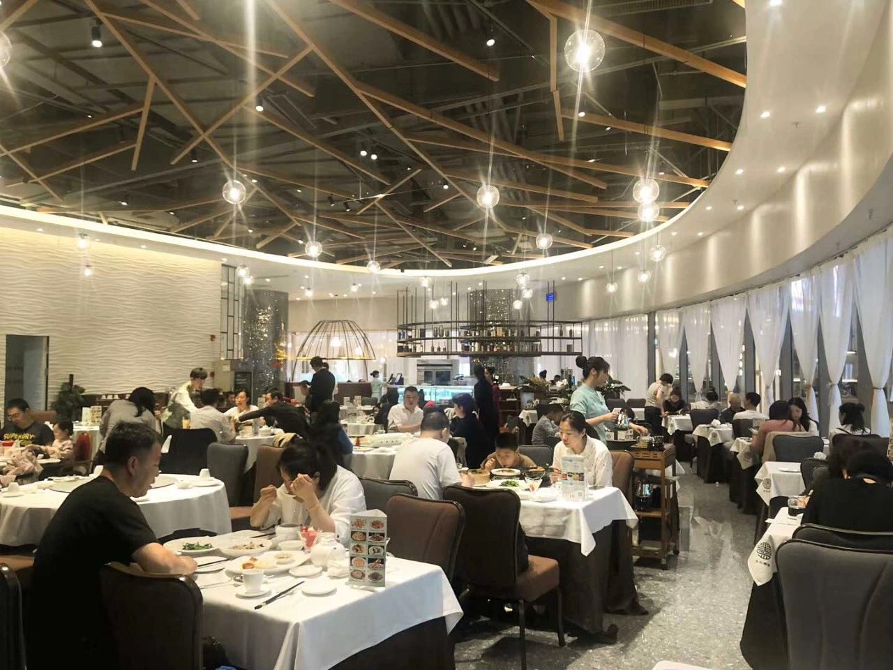 盛大开业酬宾！沈阳PG电子游戏官方网站酒家与您约“惠”